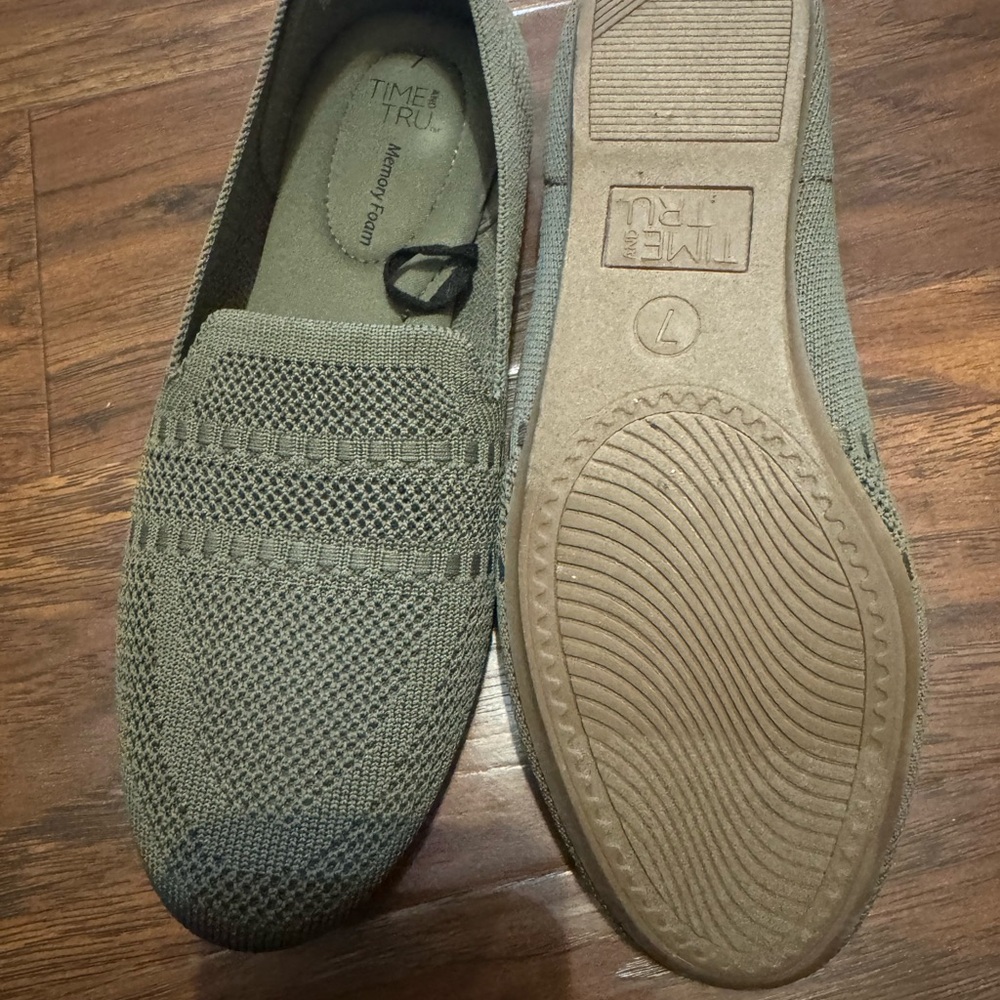 Time and Tru Olive Green Women's Slip-On Loafers